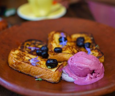 French toast with blueberries